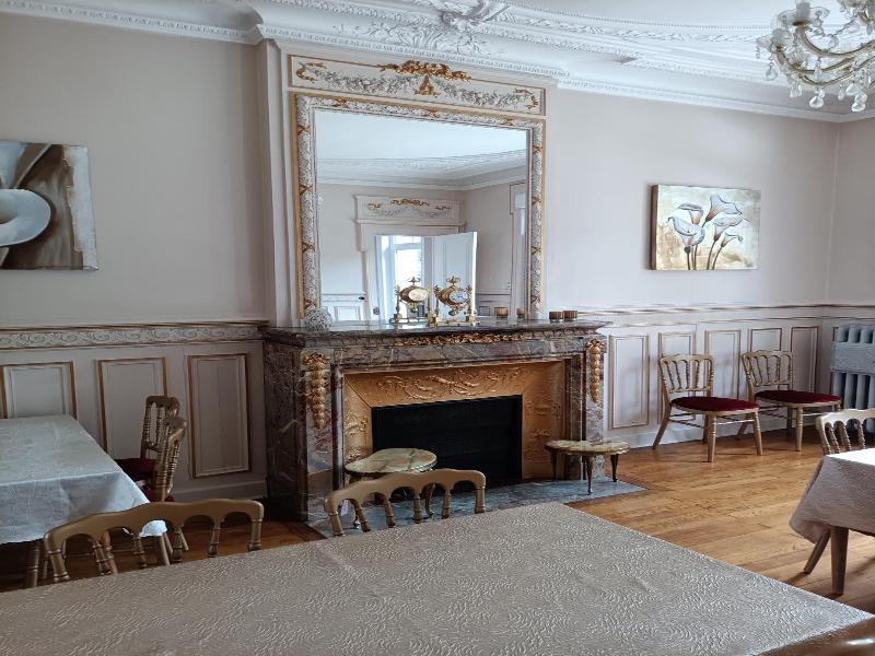 Le Clos Belle Rose image