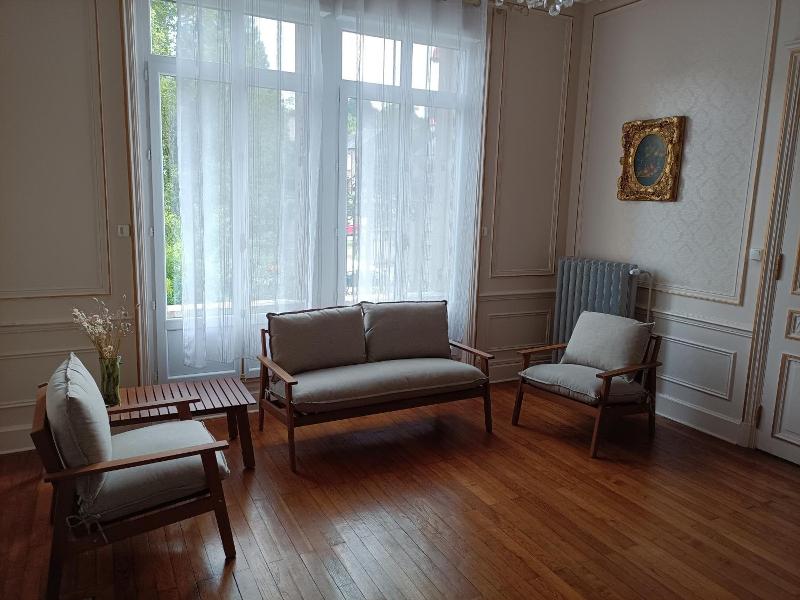 Le Clos Belle Rose image