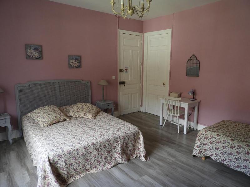 Le Clos Belle Rose image