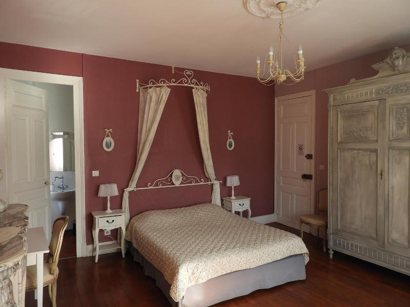 Le Clos Belle Rose image