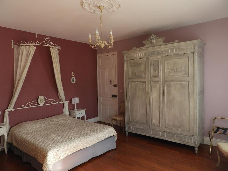 Le Clos Belle Rose image