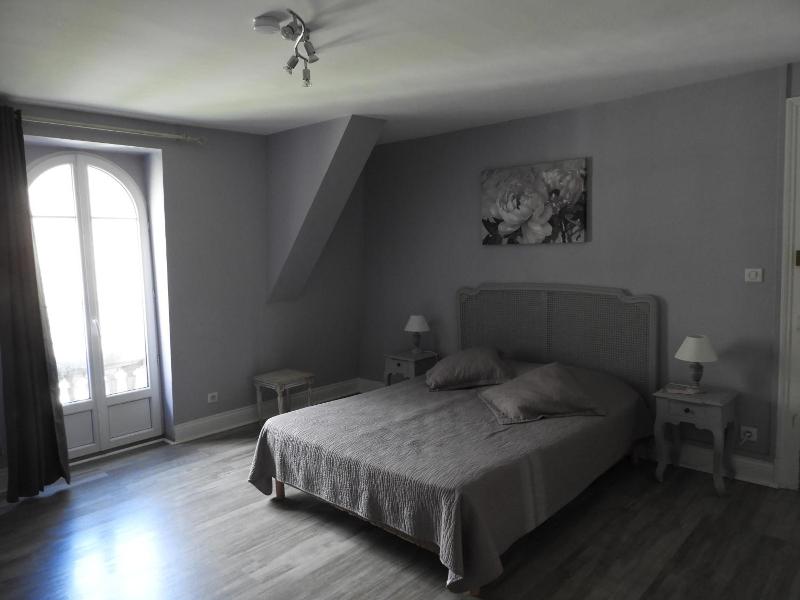 Le Clos Belle Rose image
