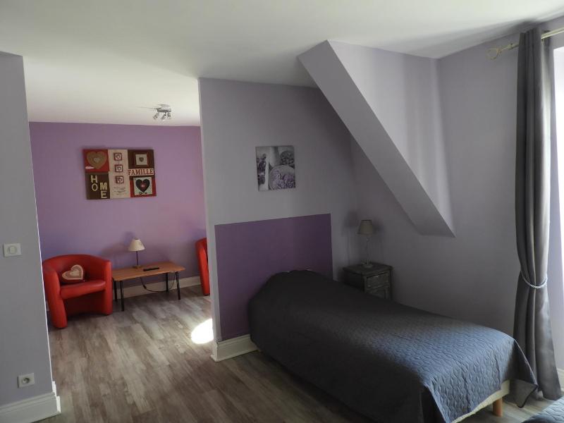 Le Clos Belle Rose image