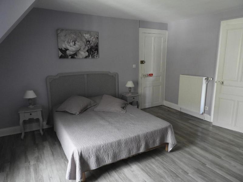 Le Clos Belle Rose image