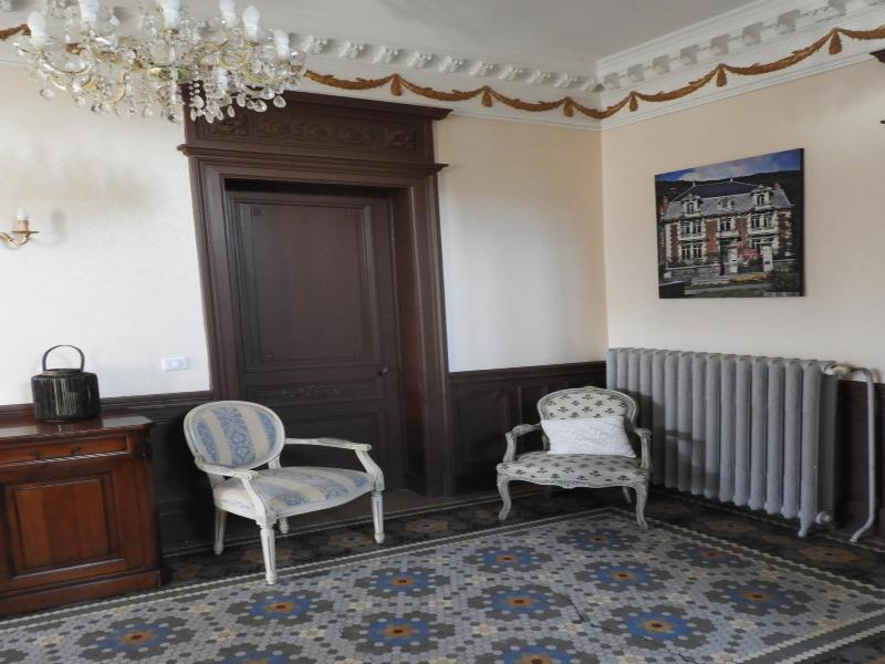 Le Clos Belle Rose image