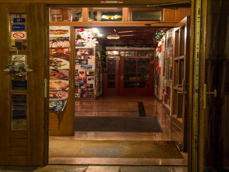 Hotel Krona Domzale image