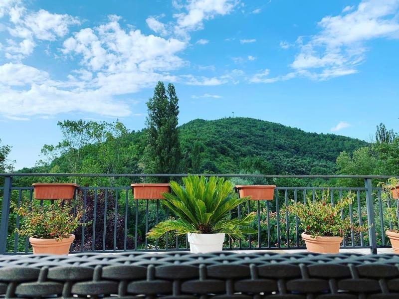 Hotel Borgo Antico — exterior view