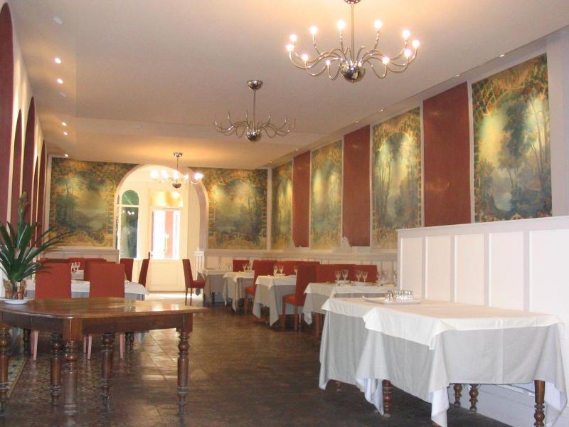 Au Pavillon Du Frene image
