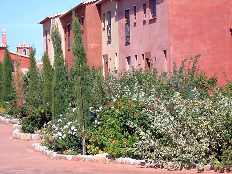 San Miguel Del Valle Ambles image
