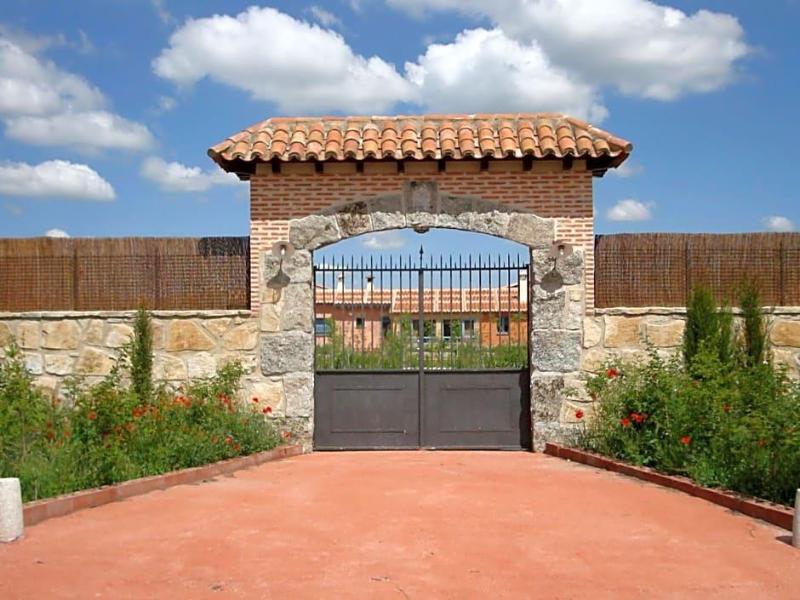 San Miguel Del Valle Ambles image