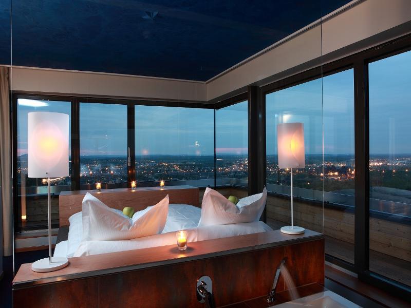 The Seven Hotel image