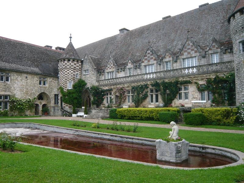 Hattonchatel Chateau image