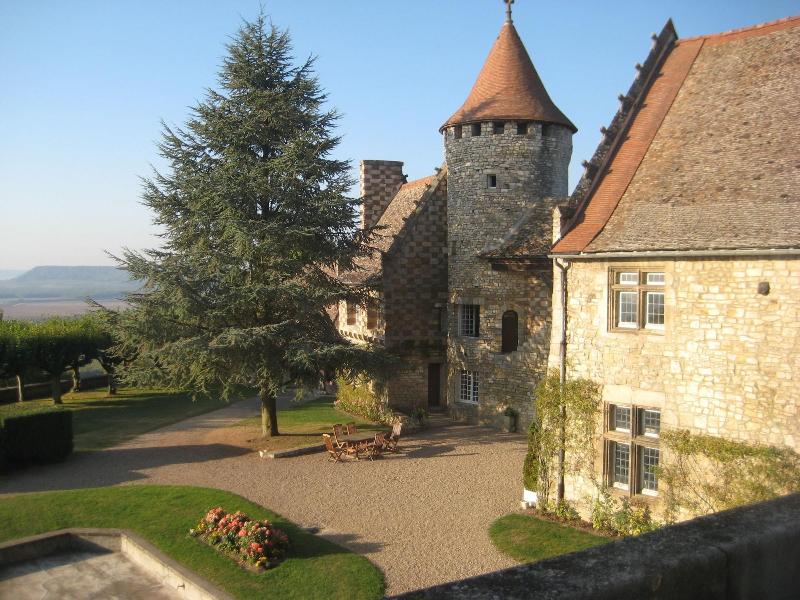 Hattonchatel Chateau image