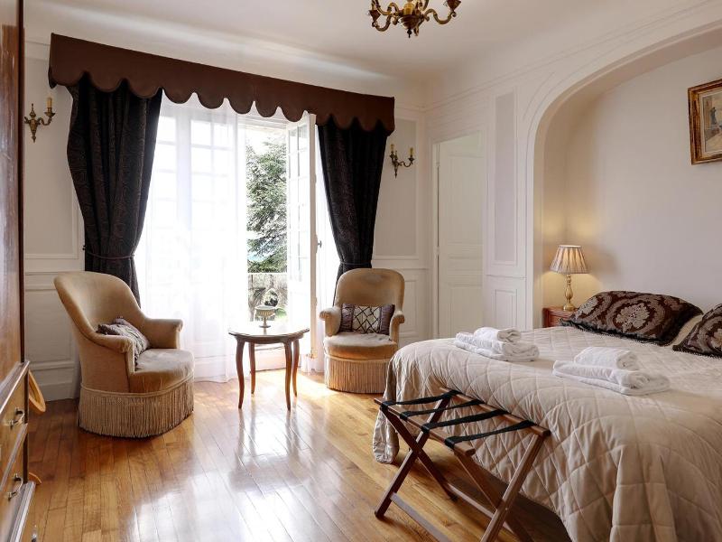 Hattonchatel Chateau image