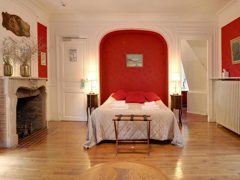 Hattonchatel Chateau image