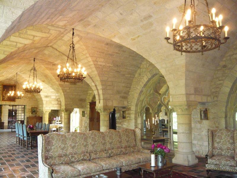 Hattonchatel Chateau image