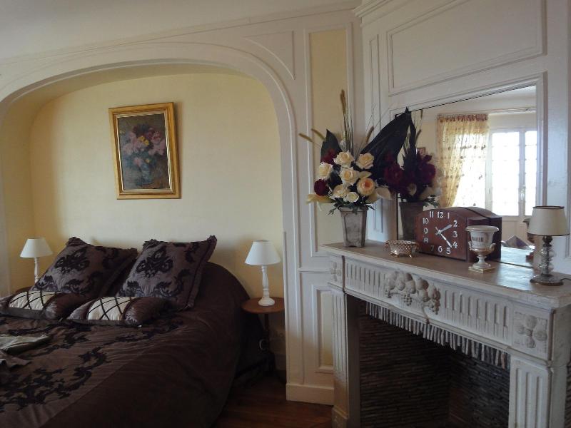 Hattonchatel Chateau image