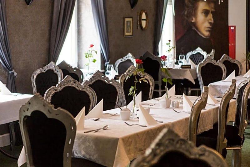 Hotel Fryderyk image