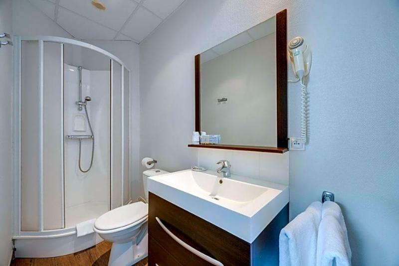 Nouvel Hotel image