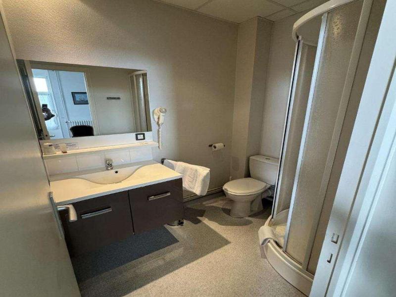 Nouvel Hotel image