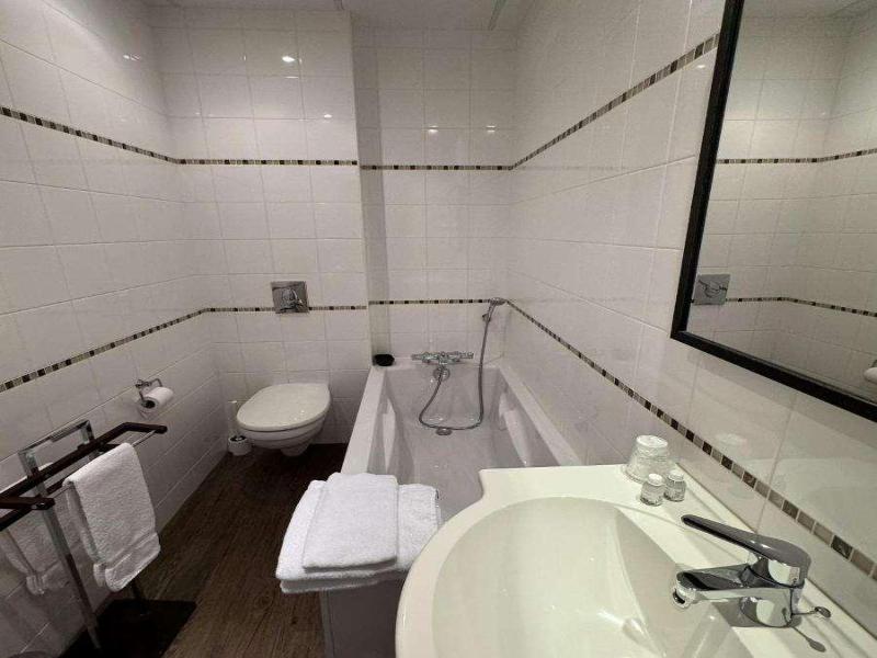Nouvel Hotel image