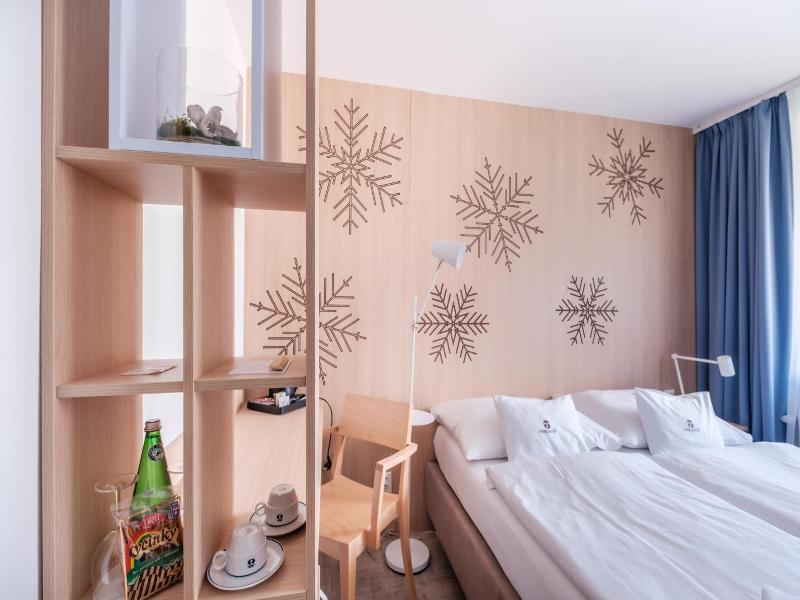 Hotel Slovan image