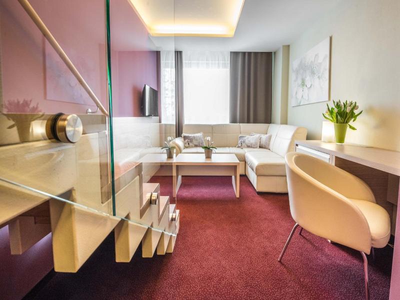 Hotel Slovan image