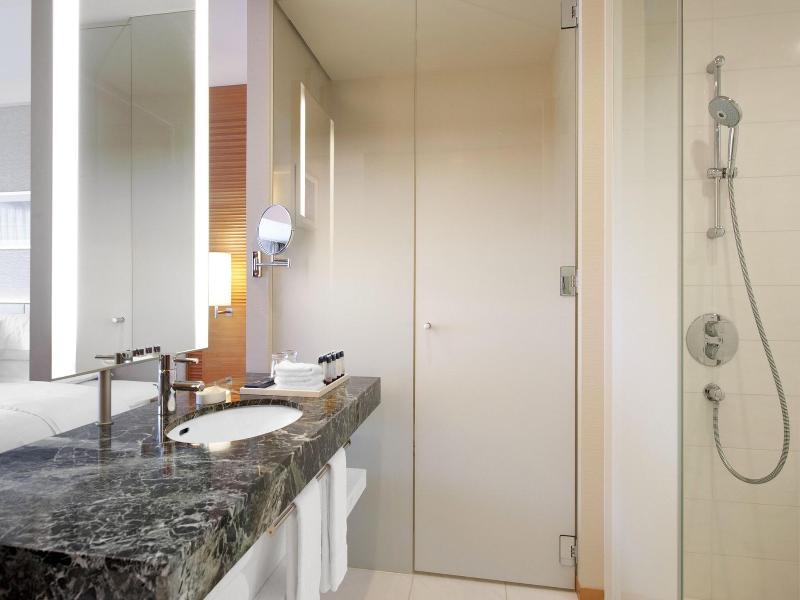 Sheraton Grand Hiroshima Hotel image