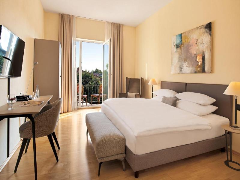 Hotel Villa Medici image