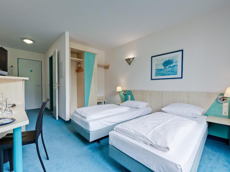 Hotel Le Village image