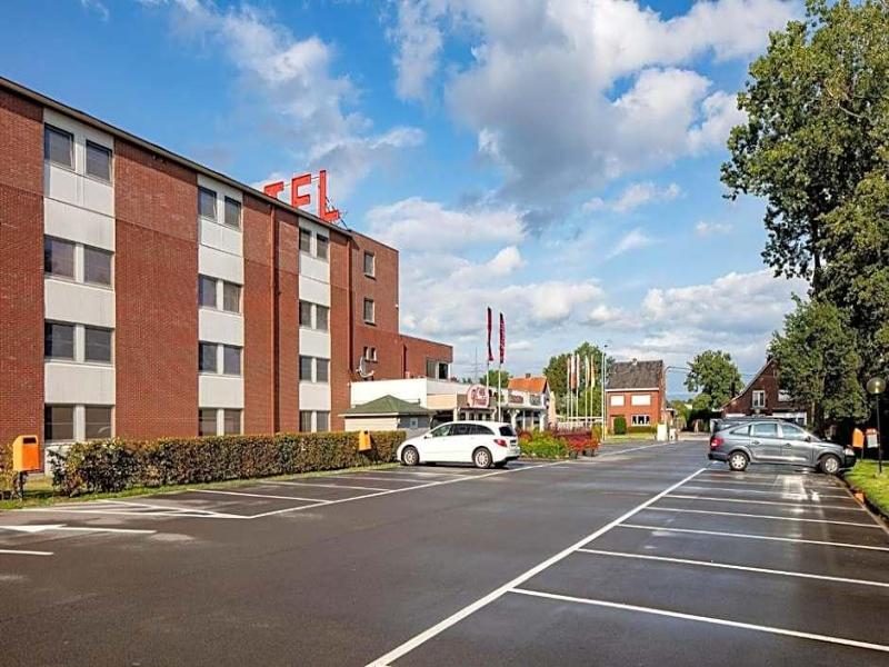 Vivaldi Hotel image