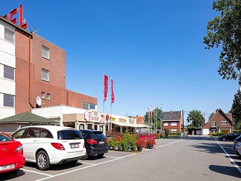 Vivaldi Hotel image