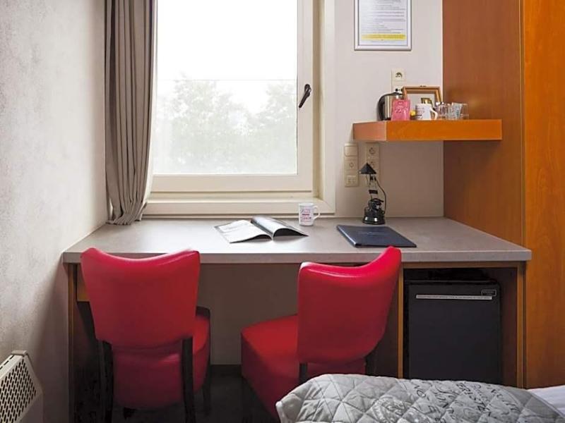 Vivaldi Hotel image