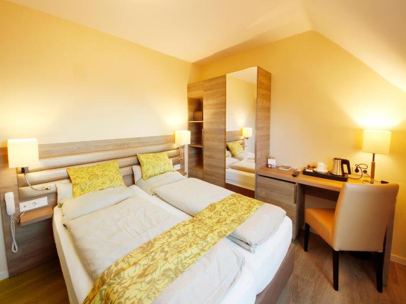 Hotel St Fiacre image
