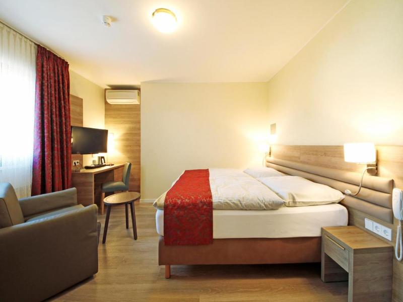Hotel St Fiacre — general view