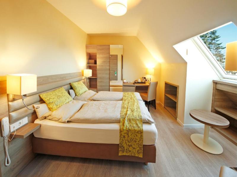 Hotel St Fiacre image