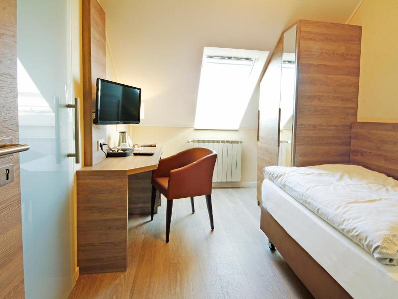 Hotel St Fiacre image