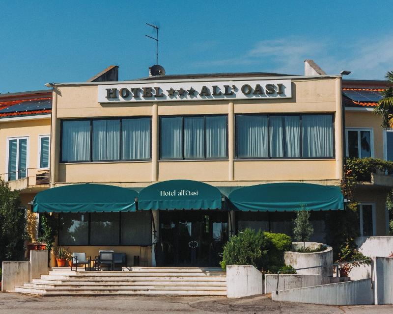 Hotel All'Oasi image