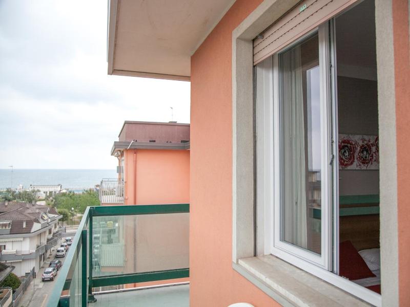 Hotel Europeo image