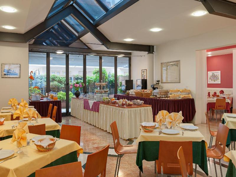 Hotel Europeo image