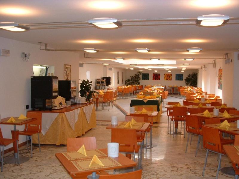 Hotel Europeo image