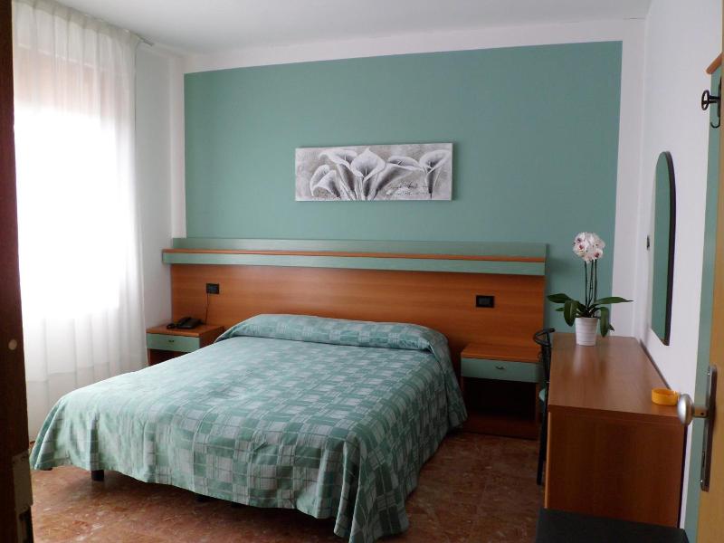 Hotel Europeo image