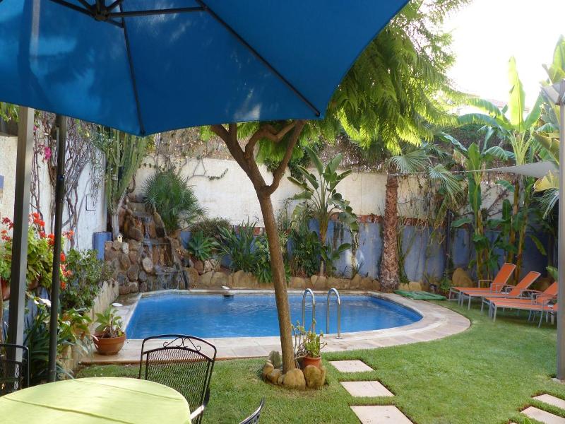 Hotel Tikar image