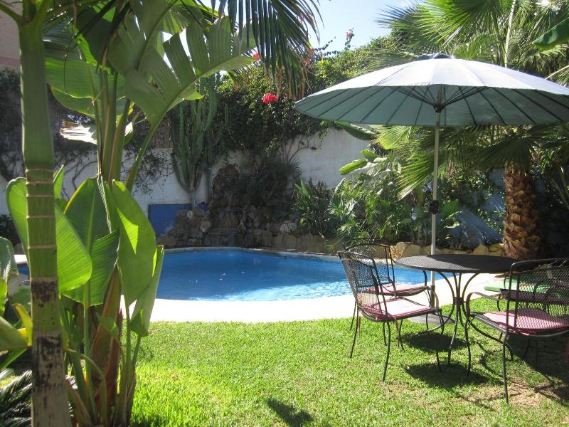 Hotel Tikar image