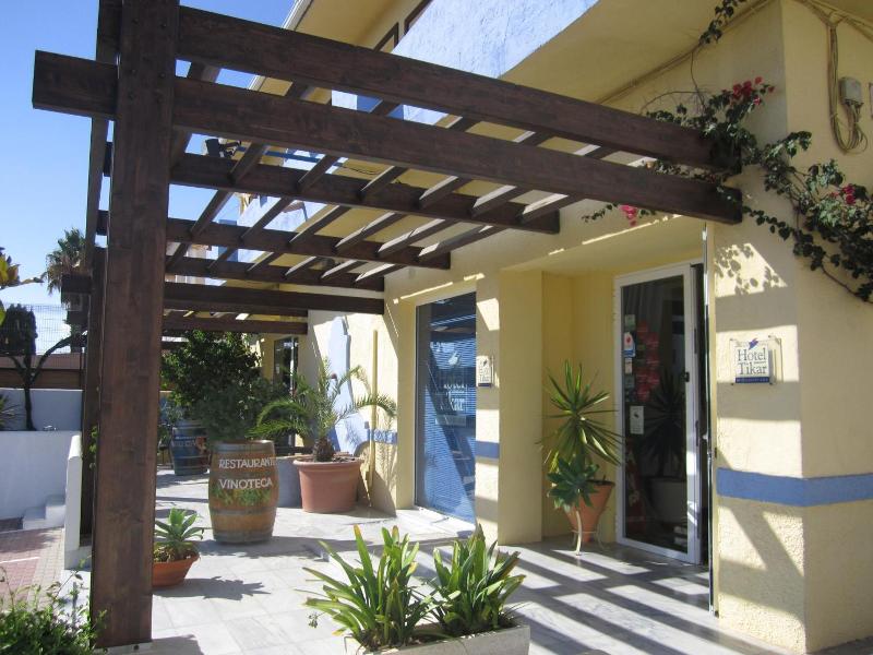 Hotel Tikar image