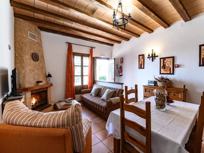 Apartamentos Rurales Sol De Taberno image