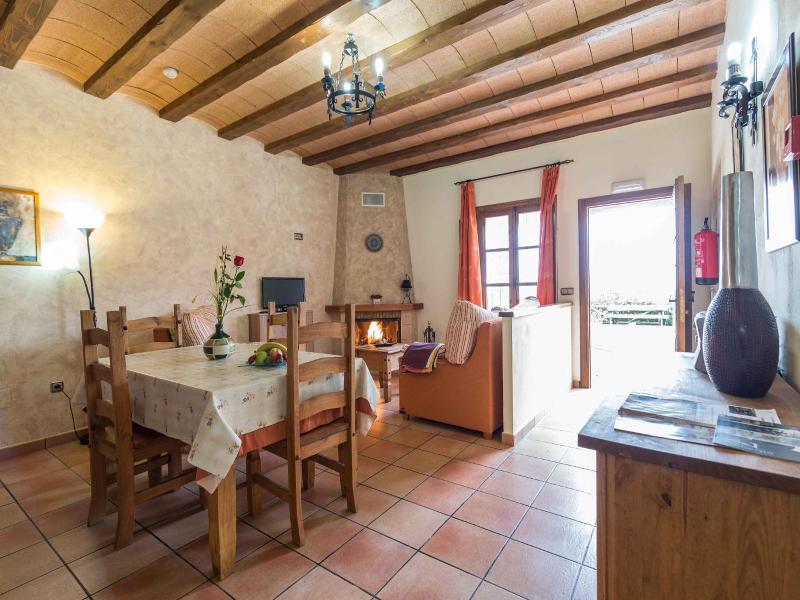 Apartamentos Rurales Sol De Taberno image