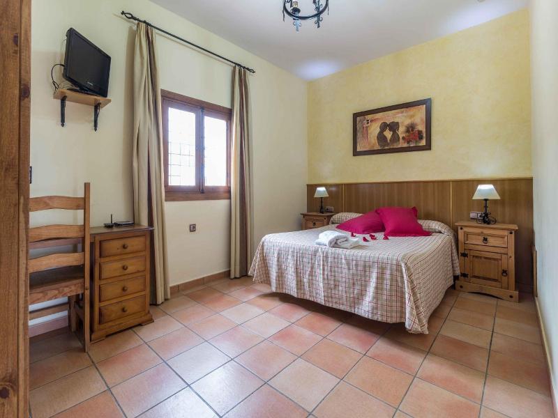 Apartamentos Rurales Sol De Taberno image