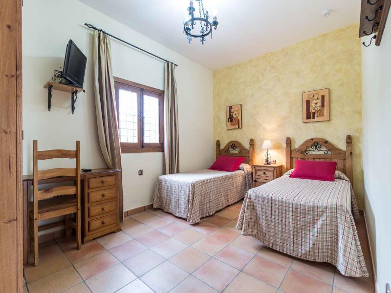 Apartamentos Rurales Sol De Taberno image