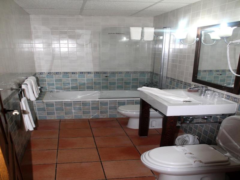 Apartamentos Rurales Sol De Taberno image